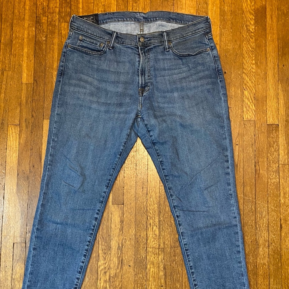 Abercrombie & Fitch Athletic Fit Denim 36 x 32